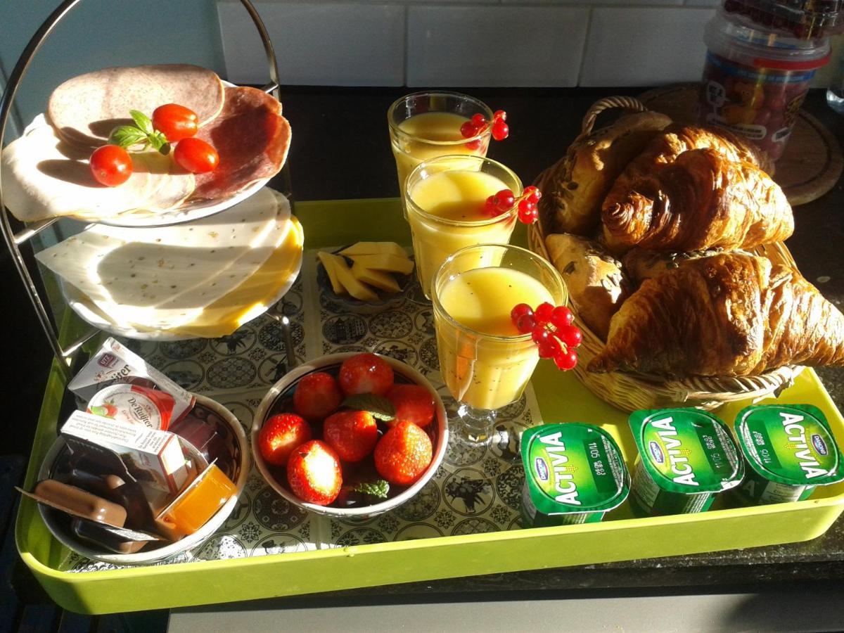Boat & Breakfast Alhena Bed & Breakfast Amsterdam Dış mekan fotoğraf